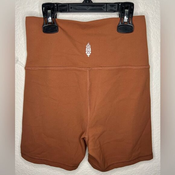 FP Movement Never Better Bike Shorts - Picture 5 of 7